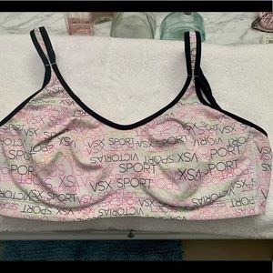 VS Sport 34DDD High Impact Sports Bra